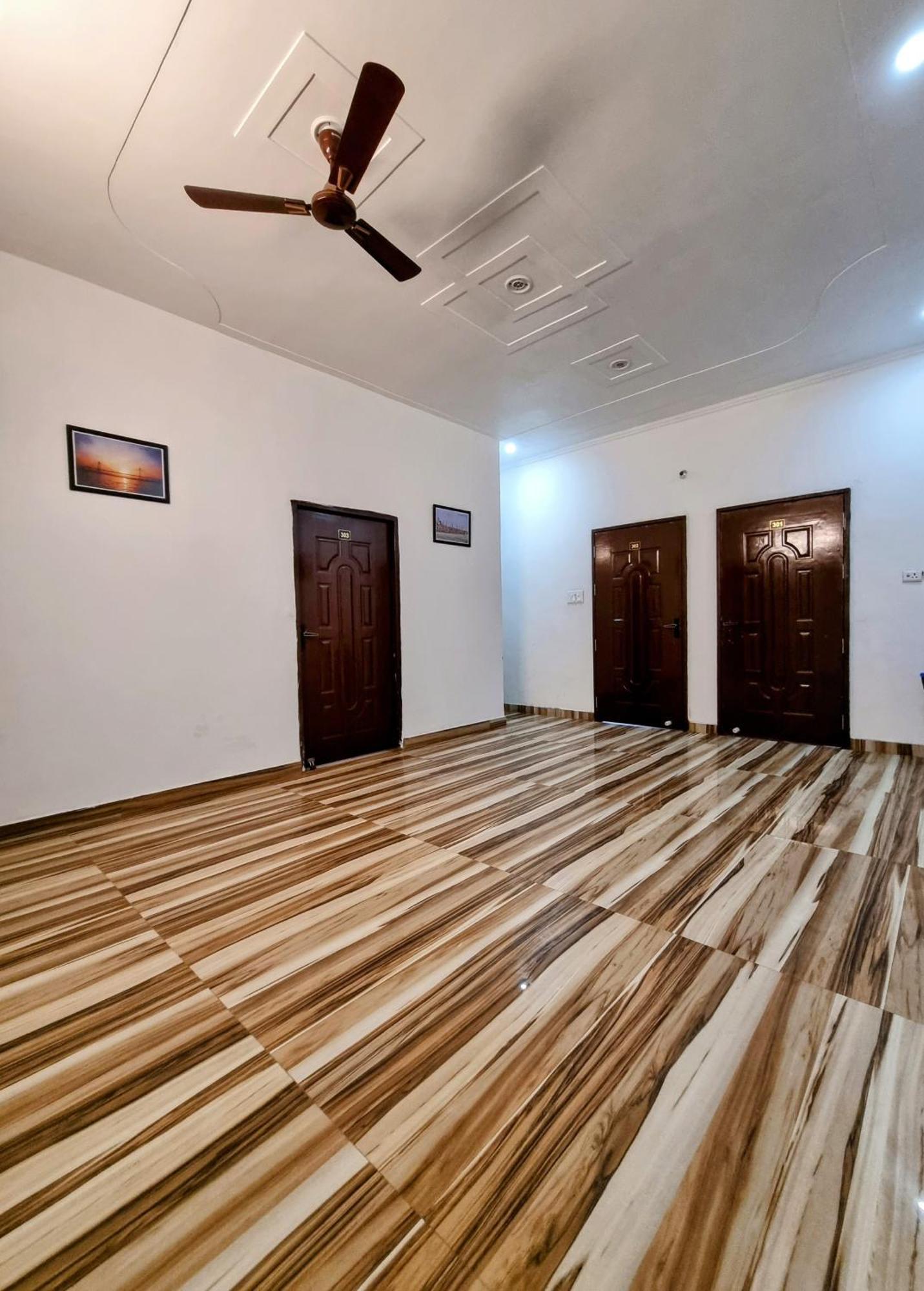Hotel Sangam View Prayagraj Exterior photo