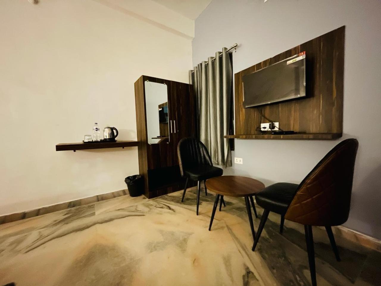 Hotel Sangam View Prayagraj Exterior photo