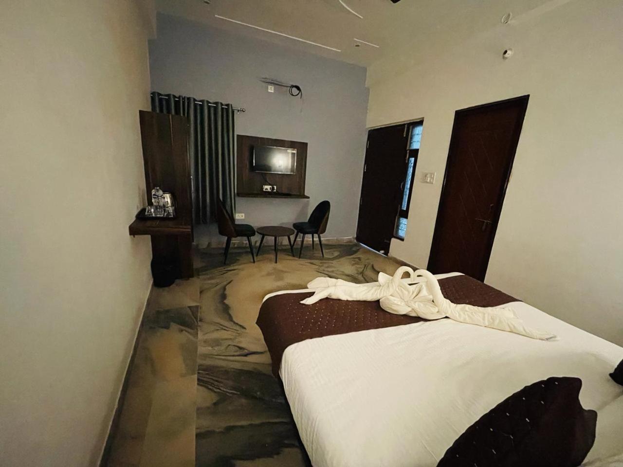 Hotel Sangam View Prayagraj Exterior photo